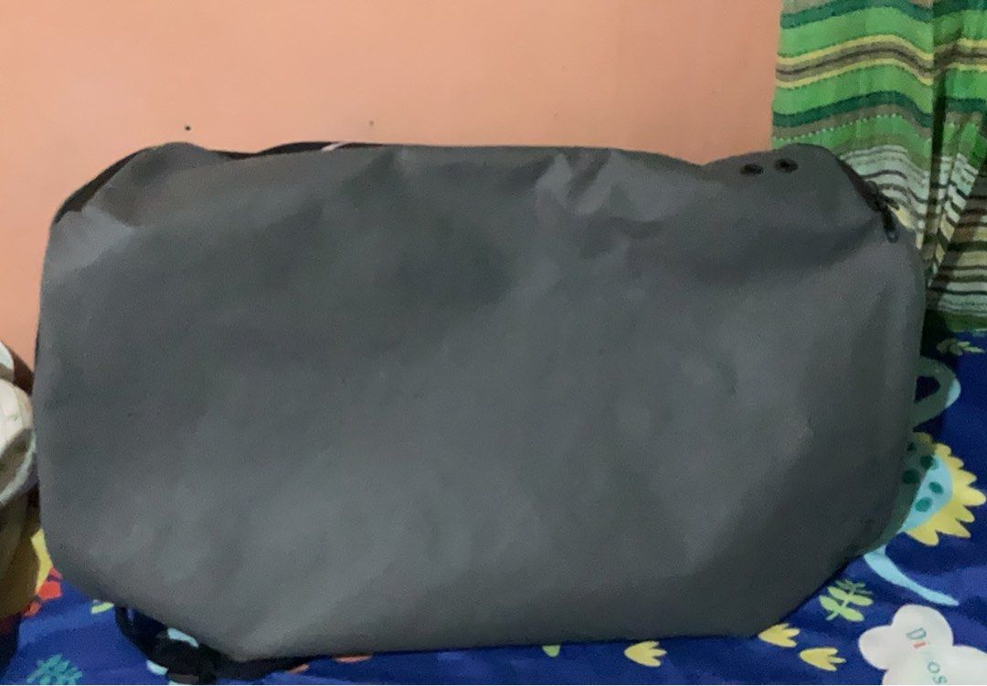 Nike Elite Duffel Bag 57L RUSH (Category: Sling Bags) located in Consolacion. Submitted by ganshanaur98895 (Listing ID 1462210271, Image 2). Description: Nike Elite Duffel Bag 57L Good for travels or sports Like new Only needs to be washed and cleaned RFS:Declutter Original Price:3295.