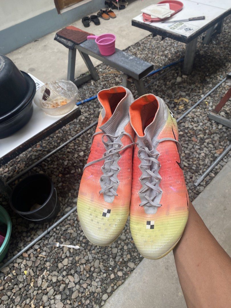 Nike mercurial superfly 8 elite MDS (Category: Other Sports Equipment and Supplies) located in Surallah. Submitted by dandaliciousrex (Listing ID 1462044705, Image 3). Description: PTPA Nike Mercurial Superfly 8 elite MDS Ukay Selected Pair Good condition Authentic/Original Size 9.5us 43 eur Price 1150 Pm lang mga bossing .