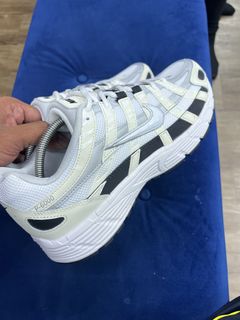 (Category: ) located in . Submitted by token.streetshoes (Listing ID 1462055936, Image 1). Description: .