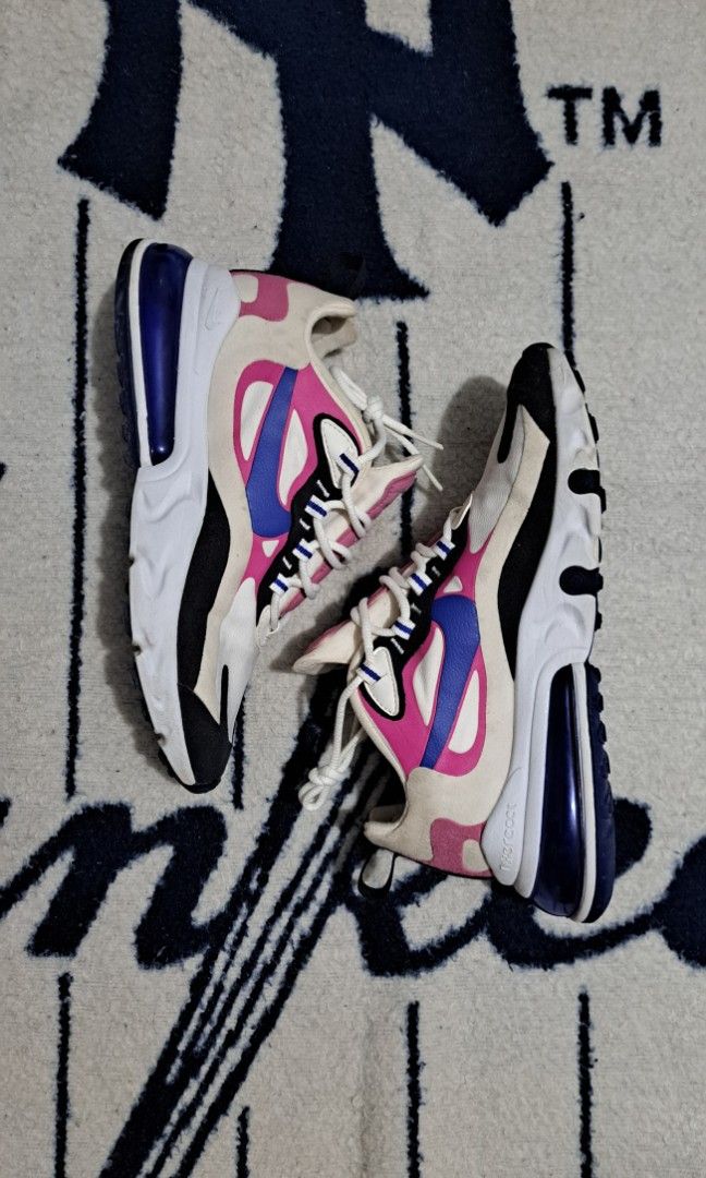 Nike react (Category: Sneakers) located in Baguio. Submitted by thriftfit17 (Listing ID 1462212145, Image 1). Description: nike react size 6us womens very good condition php 650 dm if interested 🤙.