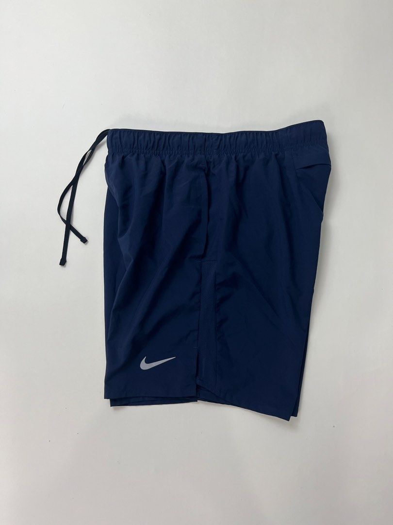 Nike Shorts (Category: Shorts) located in Makati City. Submitted by ufcknwthbst (Listing ID 1462072278, Image 2). Description: 17 inch length 9.5/10 condition No issue.