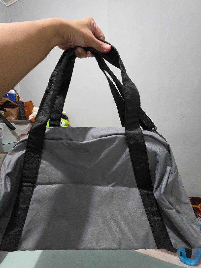 Nike Training Gym Duffel Bag 24L (Category: Cross-body Bags) located in Caloocan City. Submitted by euniceds (Listing ID 1462085847, Image 2). Description: Brand New. Original. Below SRP. Nike Gym/Training Duffel Bag 24L Smoke Grey Srp Php1,995.00 Php1,400.00 only Pick up or delivery North Caloocan.