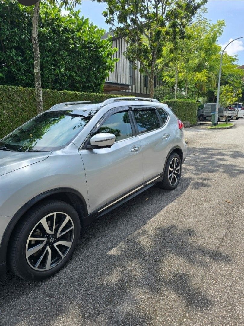Nissan X-Trail 2.0 Auto (Category: Used Cars) located in Singapore. Submitted by doncarlo73 (Listing ID 1462220783, Image 3). Description: well maintained...wear n tear mostly done..
