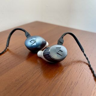 (Category: ) located in . Submitted by themusicshop (Listing ID 1462187747, Image 1). Description: .