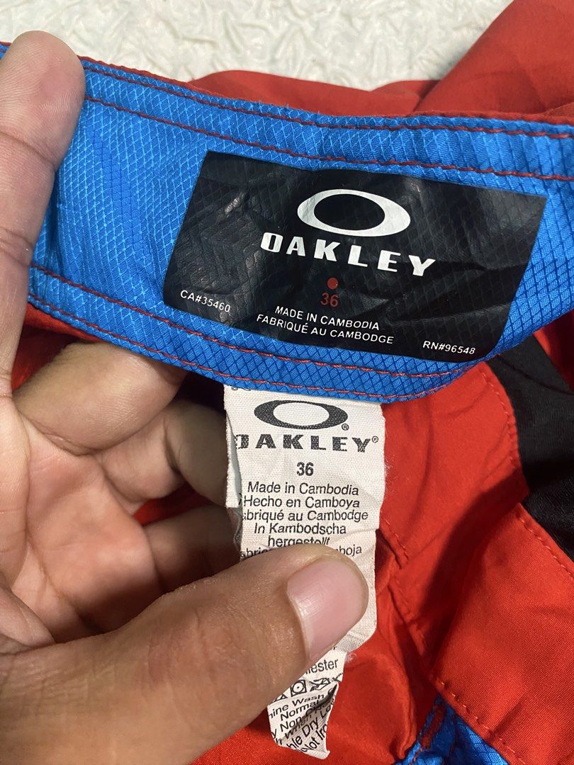 Oakley Board shorts (Category: Swim Trunks & Board Shorts) located in Butuan. Submitted by exodus.co (Listing ID 1462183898, Image 2). Description: .