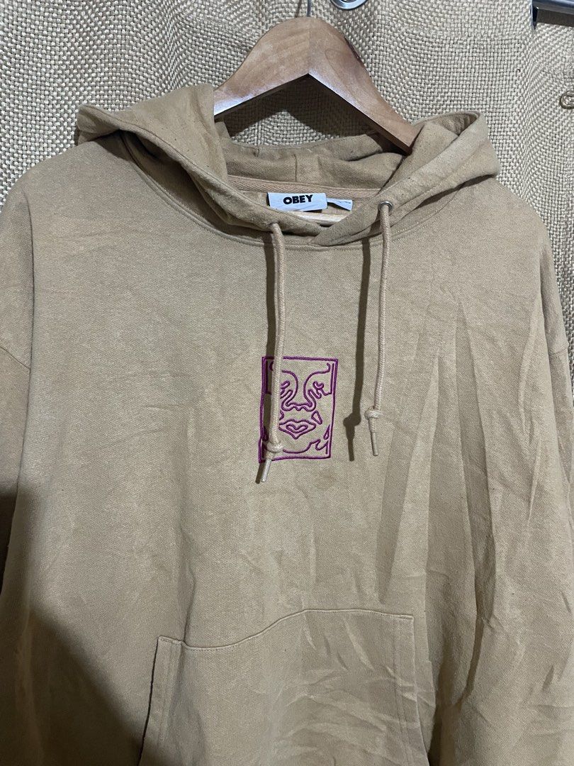 obey pull over hoodie (Category: Coats, Jackets and Outerwear) located in Cebu City. Submitted by ajwrld (Listing ID 1462152609, Image 3). Description: obey pull over hoodie boxy type no issues need wash size 27 x 28.5.