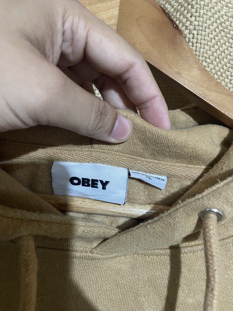 obey pull over hoodie (Category: Coats, Jackets and Outerwear) located in Cebu City. Submitted by ajwrld (Listing ID 1462152609, Image 2). Description: obey pull over hoodie boxy type no issues need wash size 27 x 28.5.