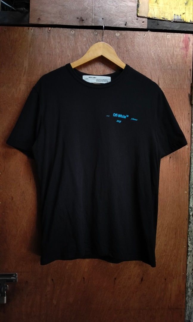 Off-white tee (Category: Activewear) located in Tigaon. Submitted by partidothrift_v2 (Listing ID 1462058323, Image 2). Description: .