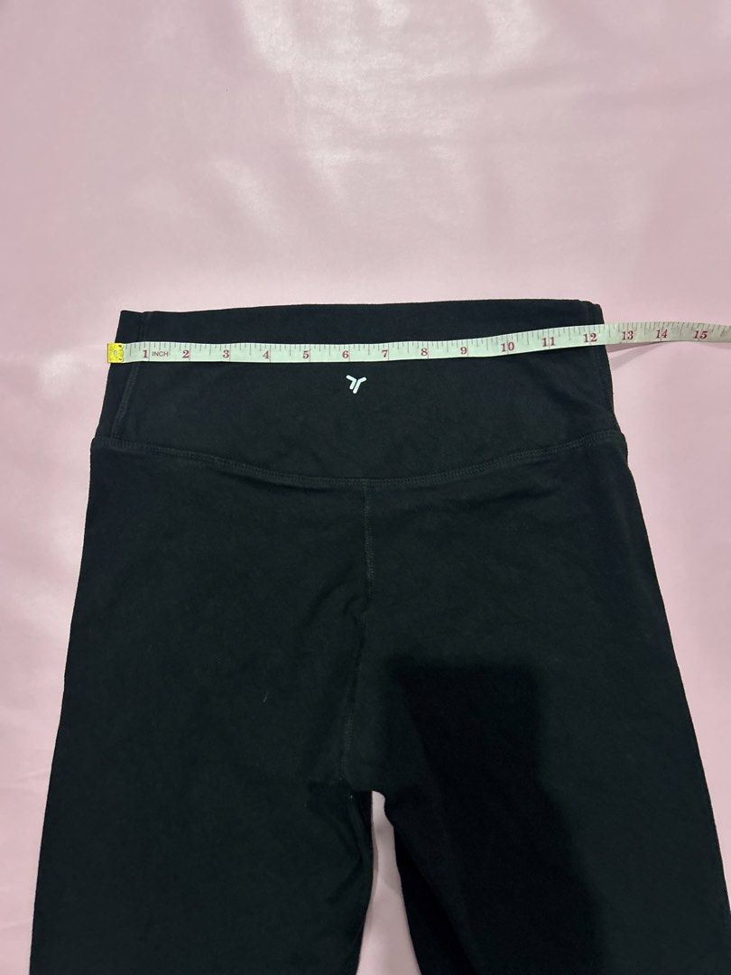 Old Navy Cycling Short (Category: Activewear) located in Manila. Submitted by chen_clybelles (Listing ID 1462162073, Image 3). Description: .
