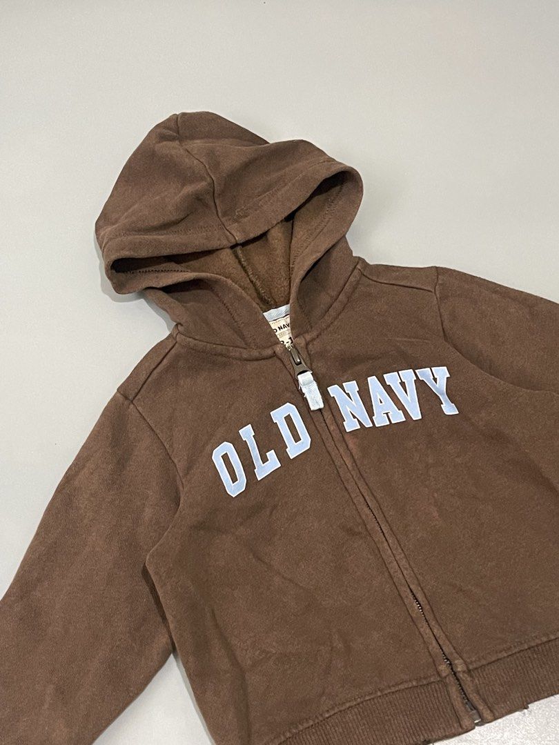 old navy hoodie jacket (Category: Babies & Kids Fashion) located in Bacoor. Submitted by seven_steal (Listing ID 1462095993, Image 1). Description: .