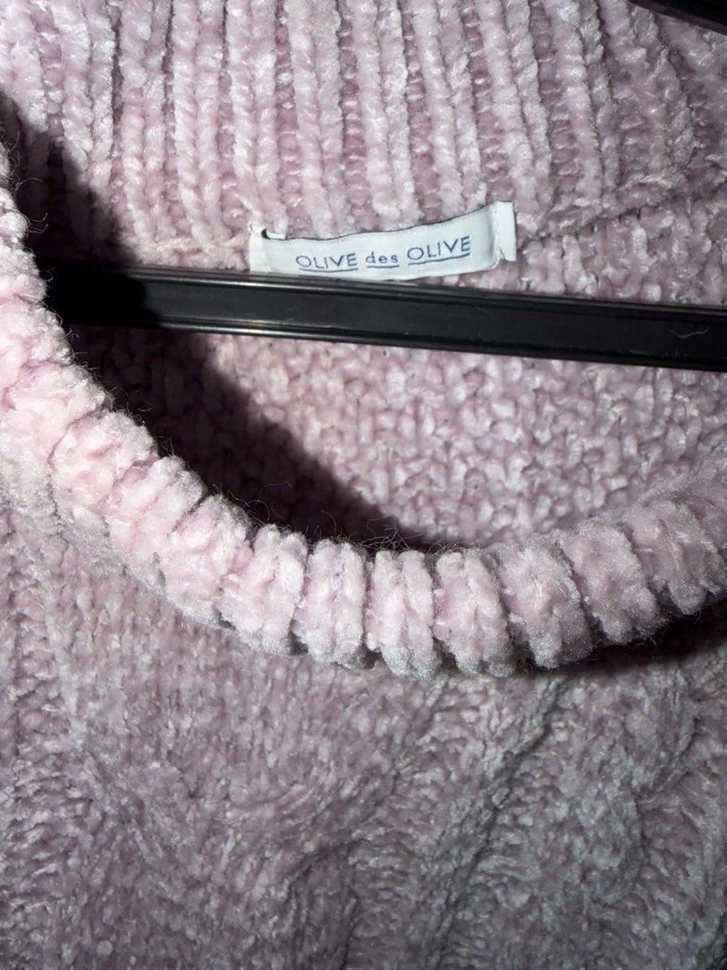 Olive des Olive Purple Cable Knit Chenille Sweater (Category: Coats, Jackets and Outerwear) located in Marikina City. Submitted by kzells13 (Listing ID 1462160851, Image 2). Description: - Brand: Olive des Olive - Material: Super soft chenille - Color: Purple - Design: All-over cable knit pattern - Features: High neckline, long sleeves - Condition: Worn once, excellent shape - Perfect for: Cozying up in cooler weather.