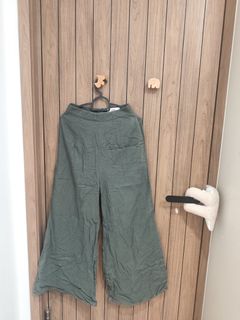 (Category: ) located in . Submitted by second_home_sg (Listing ID 1462135923, Image 1). Description: .