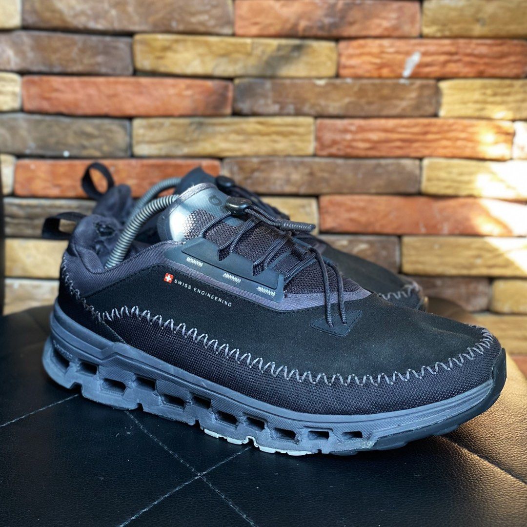 On CloudAway 2 (Category: Sneakers) located in Manila. Submitted by toasty.soles (Listing ID 1462172668, Image 2). Description: ON CLOUDAWAY 2 “TRIPLE BLACK” Size 10us MENS/44 EUR/28cm USED IN VERYGOOD CONDITION *loose stitch,Sockliner,slight drags* Legit x Original 💯 2799Php Only‼️Negotiable ‼️ PRELOVED PAIRS | MANAGE YOUR EXPECTATIONS PRELOVED PAIRS MAY HAVE MINOR FLAWS Mode of payment: Gcash / Cash / Maribank Courier: Jrs Express | Lalamove L