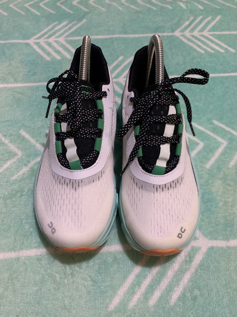 ONCLOUD MONSTER White&SkyBlue (Category: Shoe inserts) located in Argao. Submitted by topoyyow08 (Listing ID 1462218393, Image 2). Description: MOP:GCASH MOD:J&T PRICE + SF.