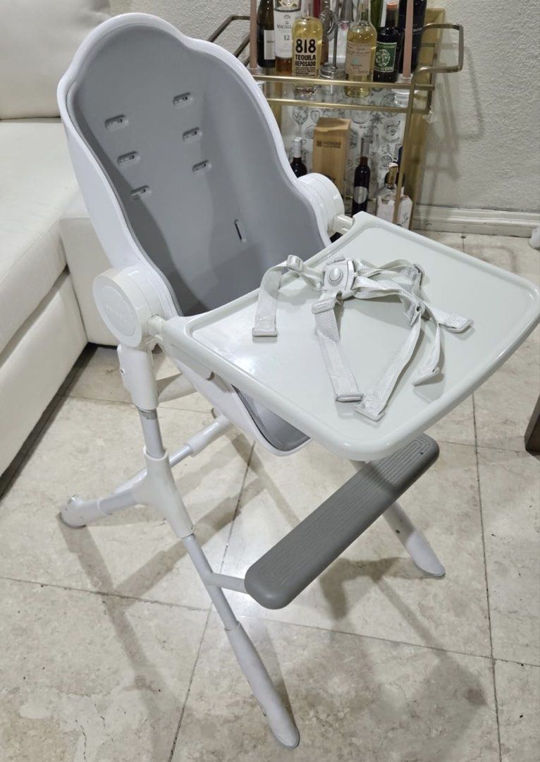 Oribel High Chair (Category: Baby High Chairs) located in Quezon City. Submitted by ellabelles (Listing ID 1462188689, Image 1). Description: Oribel High Chair (White/Grey) Php 5,500 only.