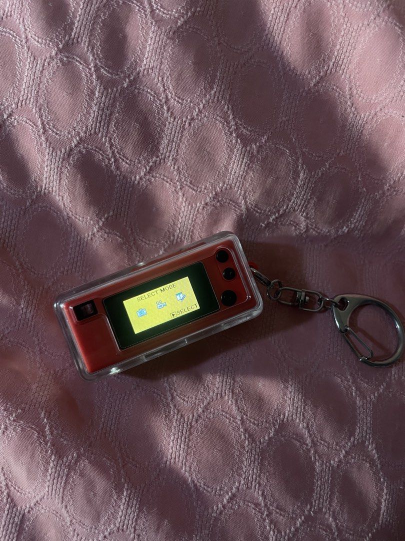 Original Kodak Charmera (Category: Cameras) located in Bulacan. Submitted by keytxcx (Listing ID 1462186937, Image 3). Description: Original Kodak Charmera - Like New! - Ready to use! - Very cutesy! - Comes with box - Color red! - With tempered glass, glass case, usb port and sd card! - Authentic! - Price is still negotiable!!! - With freebies - Rfs: not using - Dm me for more Inquiry - Payment first basis! - Mop: Gcash! - Mod: Jnt, Lalamove - Ca