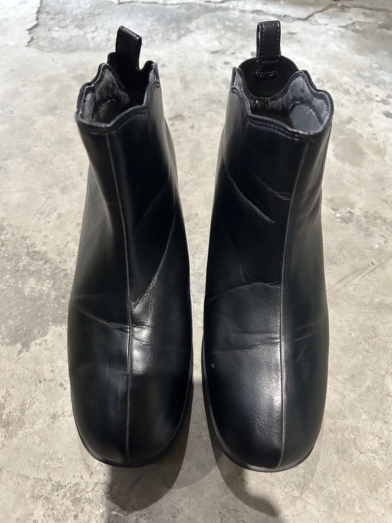 Pansy 24cm Comfy Ankle Boots (Category: Boots) located in Quezon City. Submitted by jjsurplus_23 (Listing ID 1462049917, Image 1). Description: .