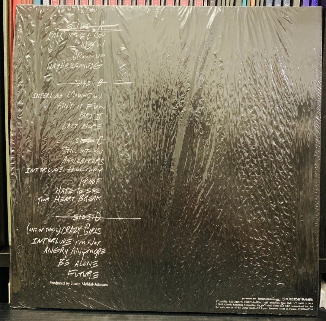 Paramore – Paramore S/T Self Titled Album (Category: Vinyls) located in Manila. Submitted by jhenaloymerchandise (Listing ID 1462081302, Image 2). Description: Paramore – Paramore S/T Self Titled Album.