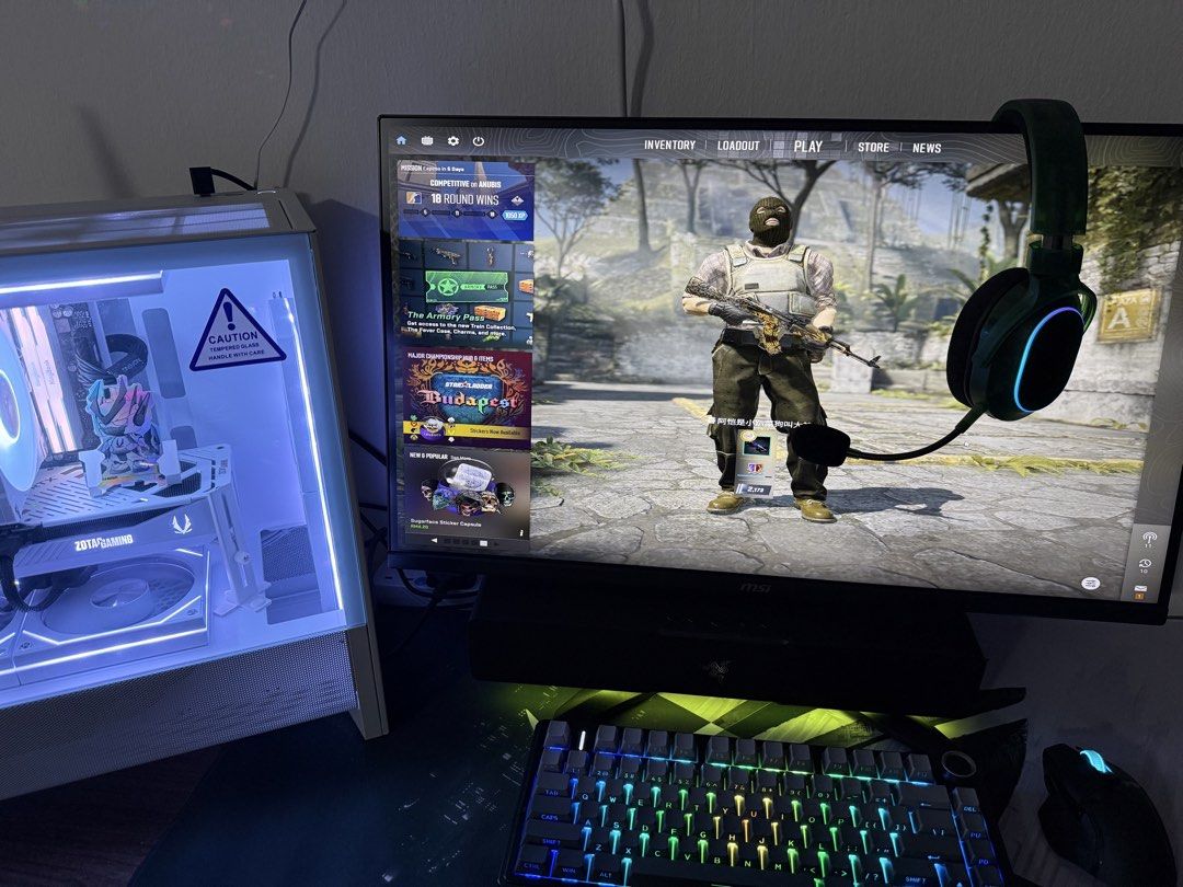 PC (Category: Desktops) located in Kuala Lumpur. Submitted by yz03s (Listing ID 1462212619, Image 3). Description: Recently, I was keeping my room and realized that I don’t really use this PC very often, so I’m looking to find it a new owner 🤍 Purchased in December last year and professionally assembled by a computer shop. It has only been used occasionally and is still in very good condition. Most of the original boxes and warranty documents ar