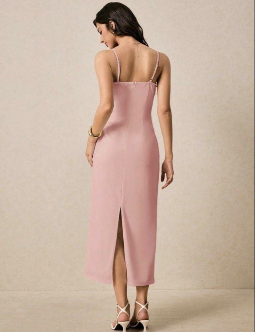 Pink Dress (Wedding or Events) (Category: Dresses) located in Mandaluyong City. Submitted by itchiii (Listing ID 1462242304, Image 3). Description: Pink Pastel dress Worn once at the wedding XS-M ₱600 For reference, 1st pic: Height: 5’4 Weight: 52kg Waist: 26-27 Bust: 34B Pick up loc: Light Mall, Mandaluyong Delivery: pick up, jnt, lalamove (sf by buyer).