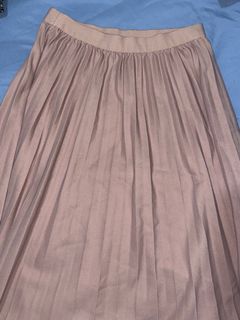 (Category: ) located in . Submitted by jannine_closet (Listing ID 1462181495, Image 1). Description: .
