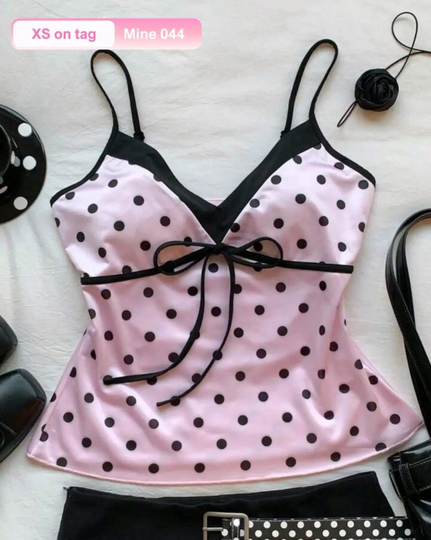 Polka Top (Category: Sleeveless) located in Rizal. Submitted by ahristyles26 (Listing ID 1462116330, Image 1). Description: BRANDNEW WITH POUCH.