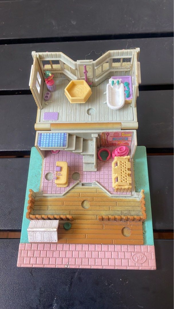Polly Pocket Pet Parlour Playset (Category: Kids Toys) located in Santa Rosa. Submitted by angelloray27676 (Listing ID 1462051794, Image 2). Description: 1993 Vintage Polly Pocket Pet Shop Missing Character Sold As Is Direct Message If Interested 📩📩📩📩📩.
