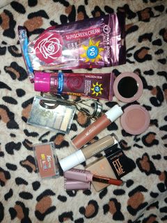 (Category: ) located in . Submitted by lalalunaa (Listing ID 1462116114, Image 1). Description: .