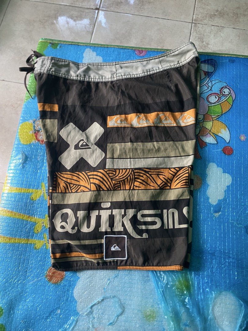 Quicksilver Boardshorts (Category: Swim Trunks & Board Shorts) located in Manila. Submitted by thrift-things (Listing ID 1462039116, Image 3). Description: .