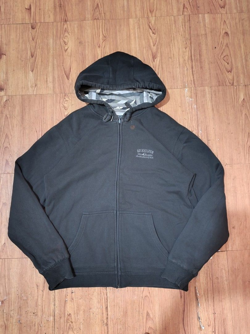 QUICKSILVER REVERSIBLE JACKET (Category: Coats, Jackets and Outerwear) located in Calabanga. Submitted by just-thrift (Listing ID 1462092909, Image 2). Description: QUICKSILVER REVERSIBLE JACKET ‎GOOD CONDITION ‎COLOR RATE:8.5/10 ISSUE:NAKA UPLOAD NA CHECK NALANG PO NINYO THANKS ‎DIMES:21/25.5 ‎SLEEVE:24 ‎.