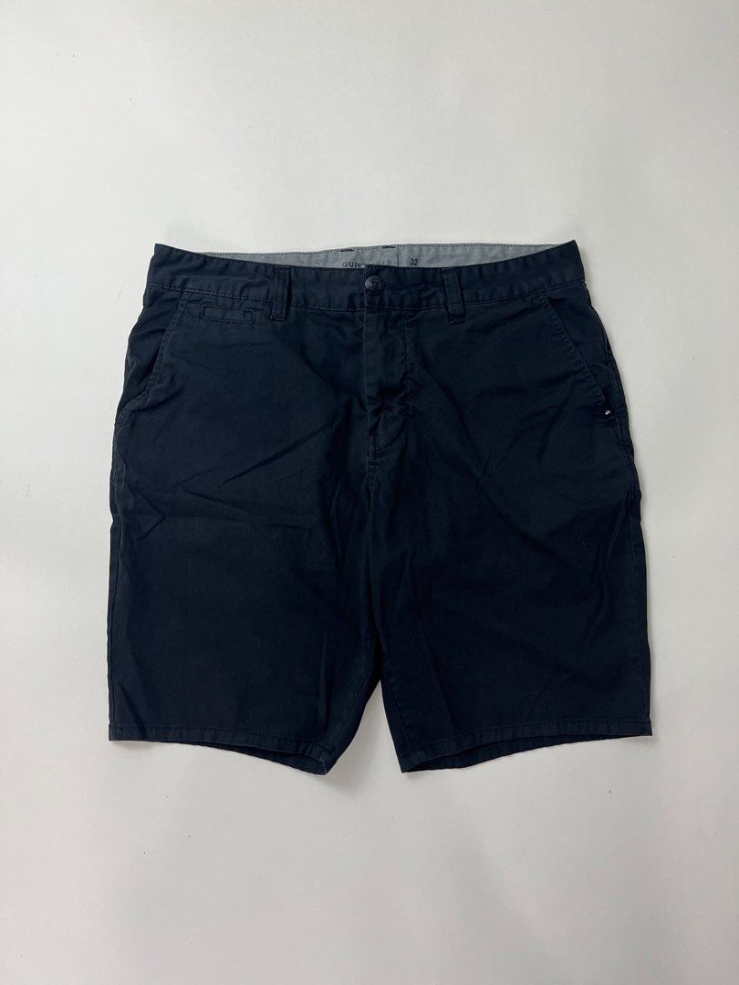 Quiksilver Shorts (Category: Shorts) located in Makati City. Submitted by ufcknwthbst (Listing ID 1462076025, Image 1). Description: 19 inch length 9.5/10 condition No issue.