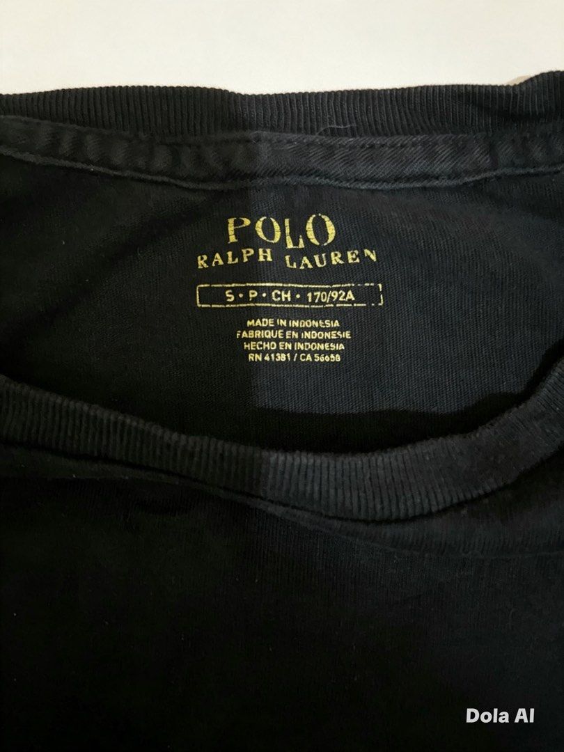 Ralph Lauren (Category: Coats, Jackets and Outerwear) located in Tuguegarao City. Submitted by nero_28 (Listing ID 1462181670, Image 3). Description: No issue Dimes 26/20.
