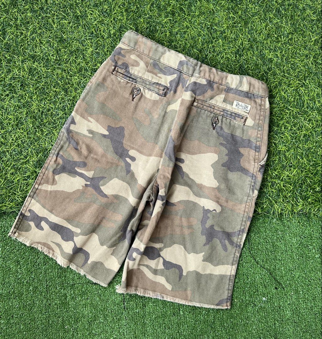 Ralph Lauren (Category: Babies & Kids Fashion) located in Davao. Submitted by jedee31 (Listing ID 1462189206, Image 2). Description: 🔥 AVAILABLE NOW! 🔥 ✨ POLO RALPH LAUREN KIDS CAMO SHORTS ✨ 🩳 Style: Camo / Raw-Hem / Distressed Finish 📏 Size: Tagged 7 / 130cm 🏷️ Condition: Fresh Tags! 💯 Premium Quality • Heavy-Duty Cotton ✔️ Metal zipper intact ✔️ Orange drawstrings intact ✔️ Stylish & durable ✔️ Perfect for your little one 👦🧒 📩 DM FOR P