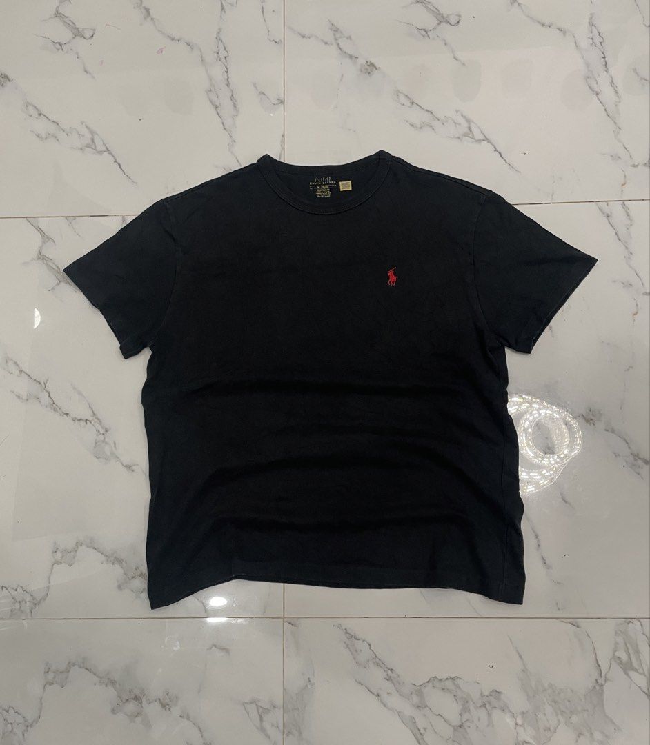 RALPH LAUREN SHIRT (Category: Tshirts & Polo Shirts ) located in Pinamungahan. Submitted by yugenfajar95939 (Listing ID 1462050262, Image 1). Description: 📌 Ralph Lauren Shirt color rate: 9.7/10 excellent condition dimes: W 22 | L 27 issue: ❌ Dm to purchase📥 📍Pinamungajan Cebu.
