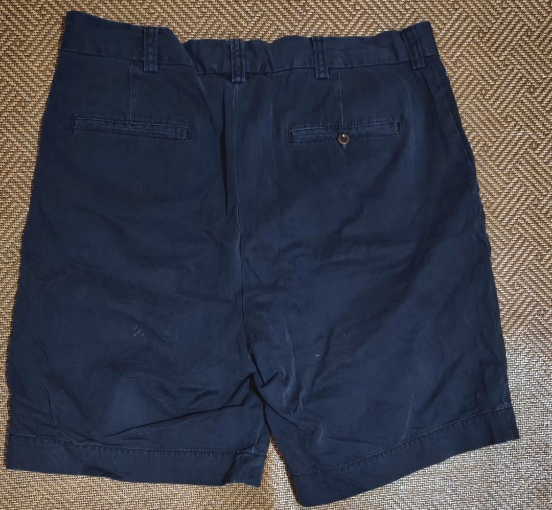 Ralph Lauren Short (Category: Shorts) located in Mandaue City. Submitted by kulasyow (Listing ID 1462146545, Image 2). Description: Ralph Lauren Short Not sure kung Chino wala nakalagay eh Ukay Po so Set Proper Expectation Goods pa Quality Size: 34 on tag Medida Size:36 Price: 300 lang Cebu Location JNT.