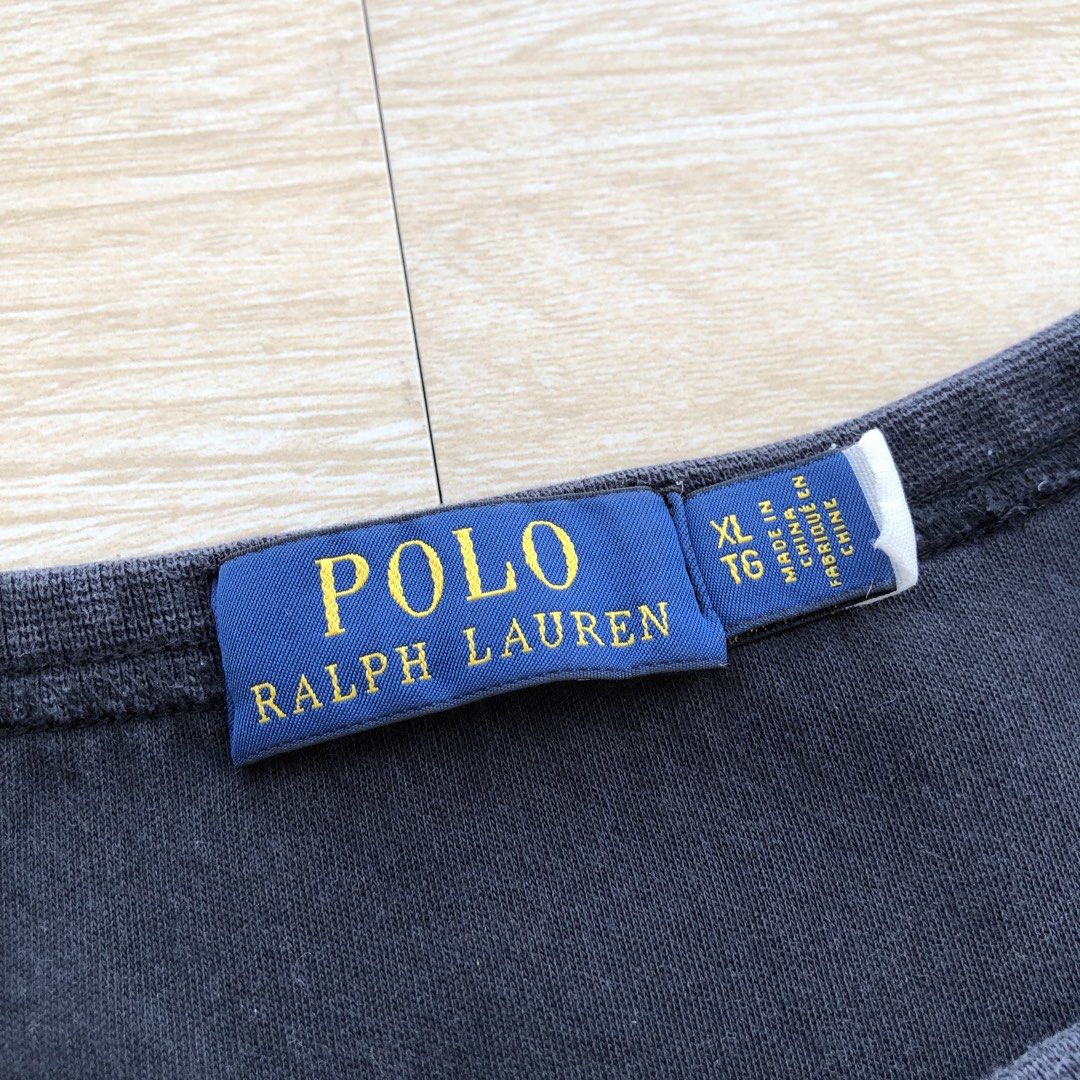 Ralph lauren sweater (Category: Coats, Jackets and Outerwear) located in Cavite. Submitted by nicepicker (Listing ID 1462089807, Image 3). Description: Size on Tag: XL Dimension: 21.5 x 24 Condition: 8/10 Flaws: Sign of usage .