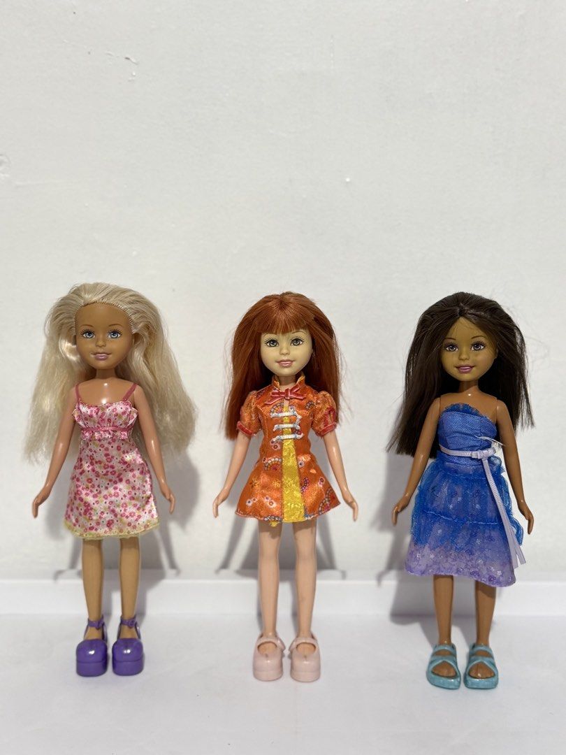 Rare 3 Trios Barbie (Category: Kids Toys) located in Valenzuela. Submitted by ellapsl (Listing ID 1462046851, Image 1). Description: Selling one of my RARE barbie collections (2000s) ˚°❀⋆ 🌷✨🩰 DM me who are interested and SURE buyer. NON refundanble. Mode of payment: GCASH OR MARIBANK.