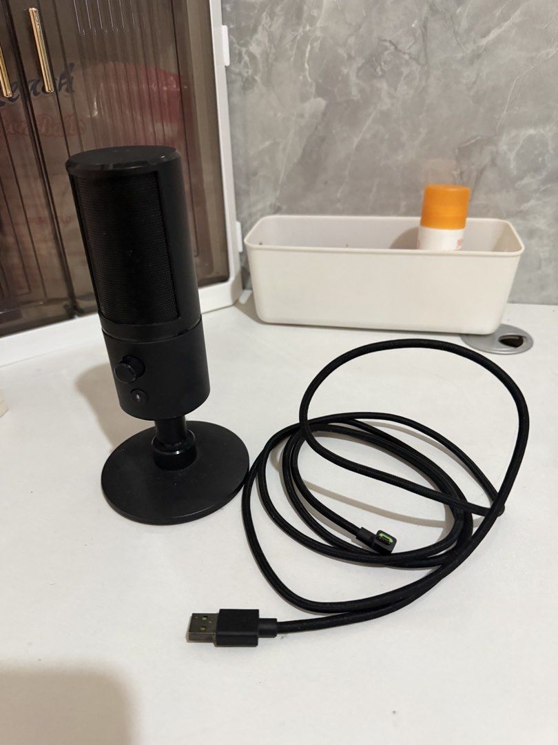 Razer Seiren X USB Microphone - Black (Category: Microphones) located in Bulacan. Submitted by ranceramos67386 (Listing ID 1462039940, Image 2). Description: - Razer Seiren Mini USB Microphone - Perfect for streaming and voiceovers - Easy plug-and-play setup - Built-in mute button and volume control - Includes original stand and USB cable - Tested and works perfectly.