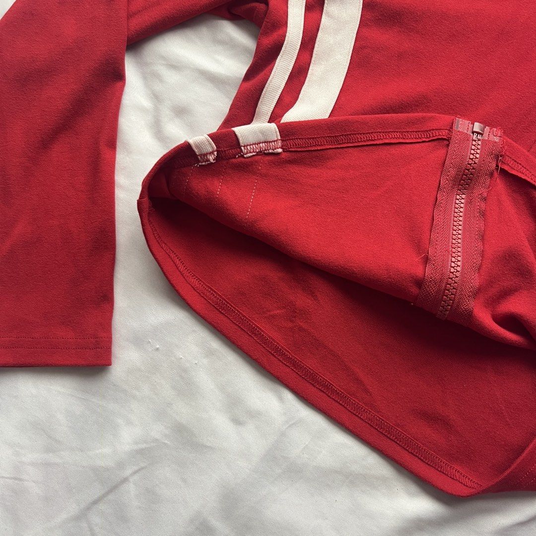 Red Yankees Est. 1903 Track Jacket (Category: Coats, Jackets and Outerwear) located in Bulacan. Submitted by marybelle.mb (Listing ID 1462257302, Image 3). Description: small-medium .