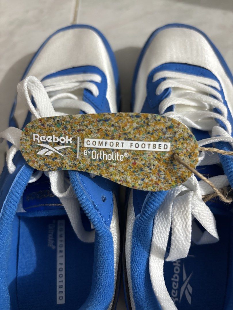 REEBOK SHOES (Category: Sneakers) located in San Fernando. Submitted by astrid_07 (Listing ID 1462169944, Image 3). Description: REEBOK COMFORT FOOTBED SIZE: USA 7 1/2 EUR 38 CM 24.5 3,000 + SF.