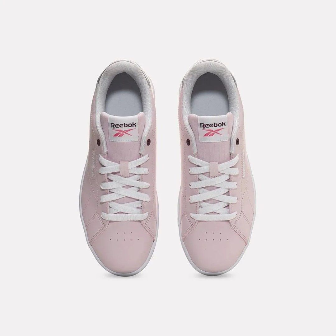 Reebok w7.5 (Category: Sneakers) located in Cavite. Submitted by koloretemnl (Listing ID 1462260895, Image 3). Description: REEBOK W7.5 | eur 38 | 24.5cm ₱2200 only.