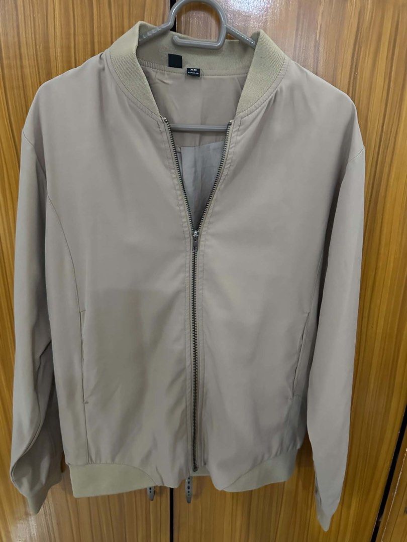 Regatta Navy Bomber Jacket (Category: Coats, Jackets and Outerwear) located in Manila. Submitted by vingoodies (Listing ID 1462100627, Image 2). Description: Pm for details 150 each with discount if you order 10 items or more.