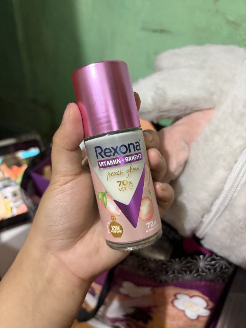 Rexona Vitamin + Bright Roll On Deodorant (Category: Fragrance & Deodorants) located in Quezon City. Submitted by berrystrawng (Listing ID 1462096384, Image 1). Description: never used rfs: affiliate.