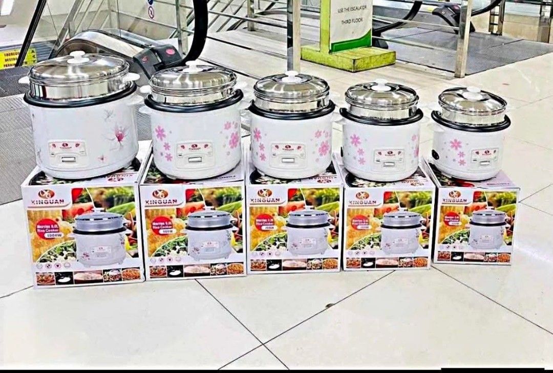 Rice Cooker (Category: Cookware & Accessories) located in Manila. Submitted by tindahanniatelizcehl (Listing ID 1462113707, Image 1). Description: Prices: ₱ 650 -2L ₱ 750 -3L ₱ 850 - 4L ₱ 950 -5L ₱ 1,200 -6L.