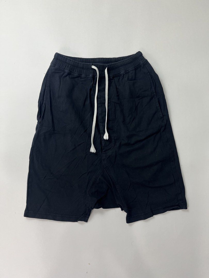 Rick Owens DRKSHDW Shorts (Category: Shorts) located in Makati City. Submitted by ufcknwthbst (Listing ID 1462077854, Image 1). Description: 23 inch length 9.5/10 condition No issue.