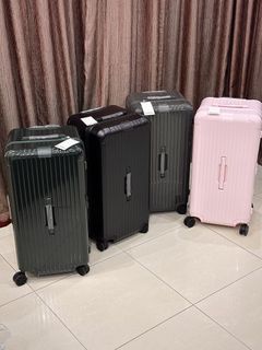 RIMOWA 🧳 Collection item 1