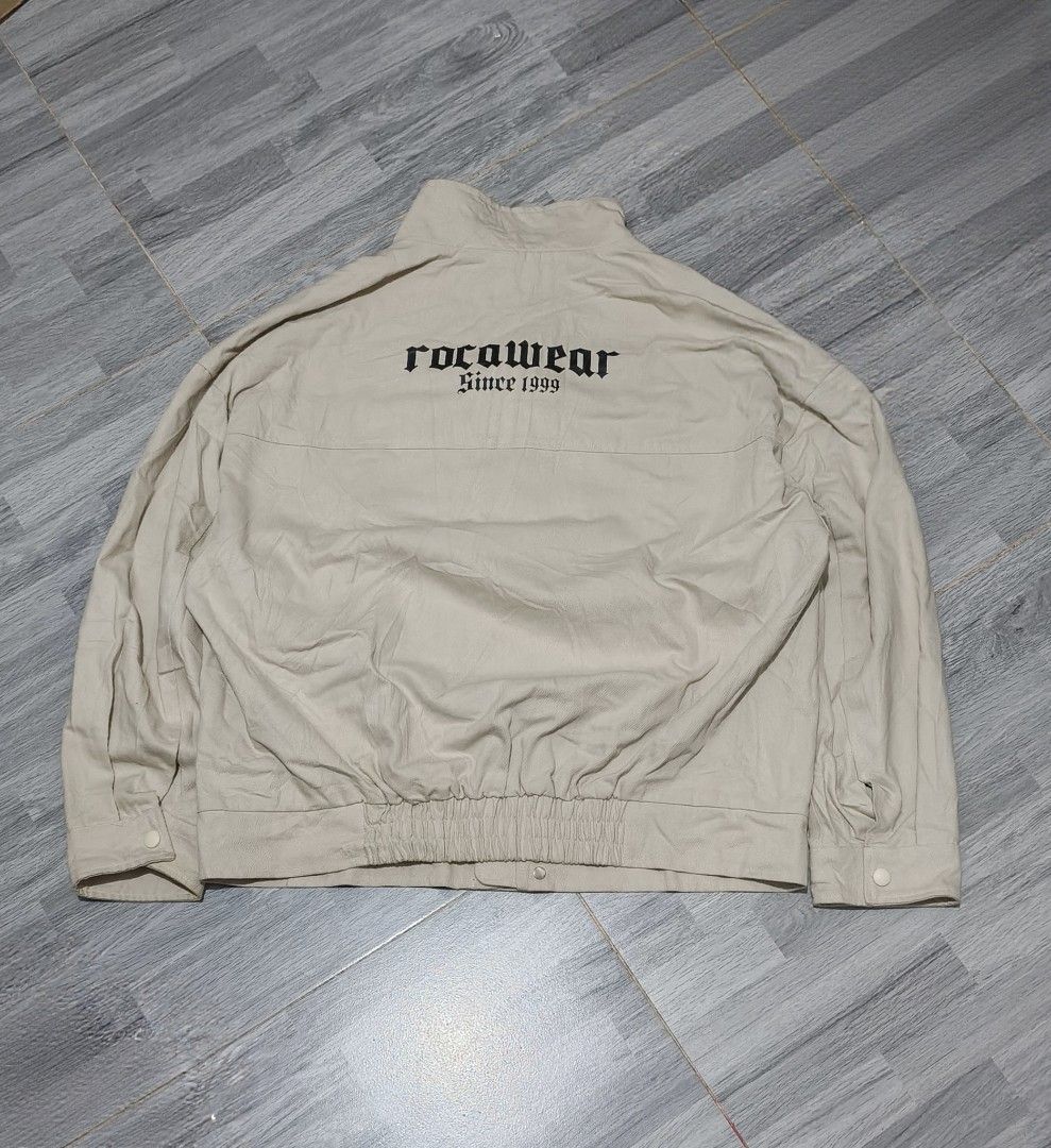 ROCA WAER JACKET (Category: Coats, Jackets and Outerwear) located in Caloocan City. Submitted by cogeothriftapparel (Listing ID 1462137503, Image 3). Description: 24 x 26 excellent condition.