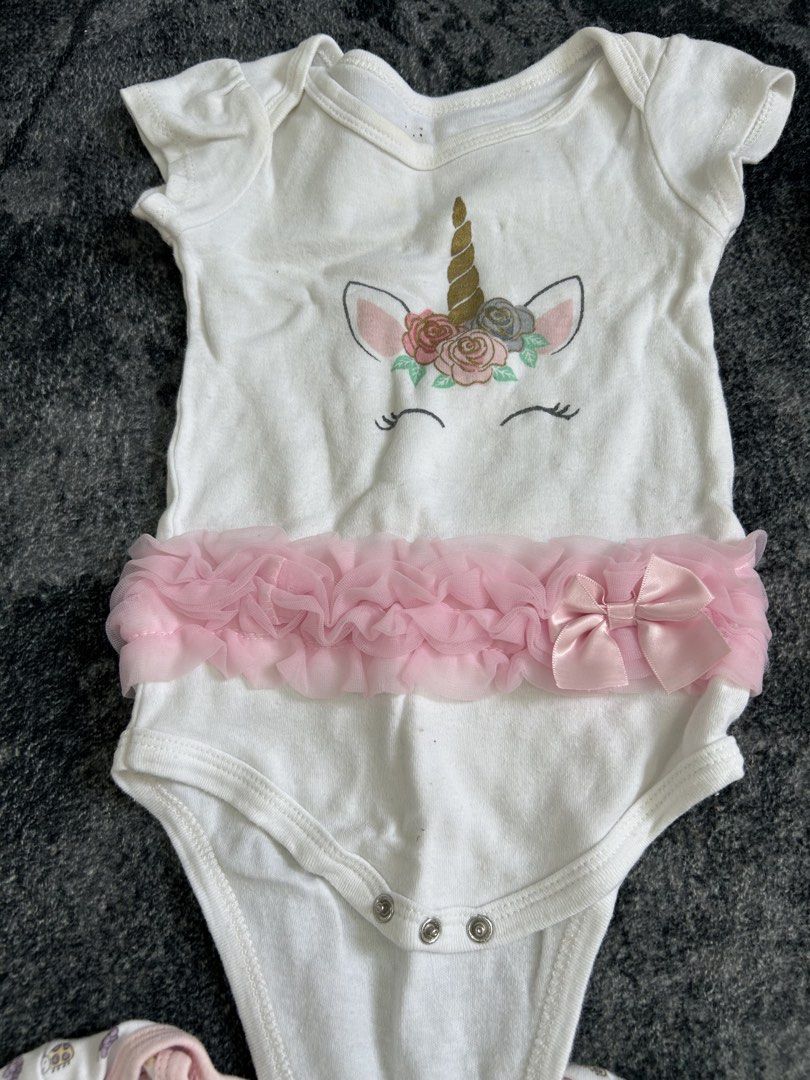 Romper Bundle (Category: Babies & Kids Fashion) located in Puchong. Submitted by aedian (Listing ID 1462123727, Image 3). Description: •brand campur • set 4 helai • self pickup on weekend or weekday malam .