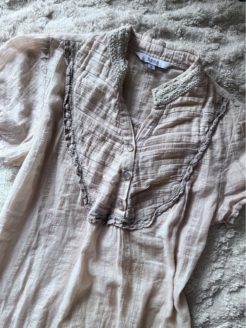 ruffled blouse vintage esotoric vibes (Category: Blouses) located in Imus. Submitted by spicycartel (Listing ID 1462065135, Image 2). Description: fits xs semi med.