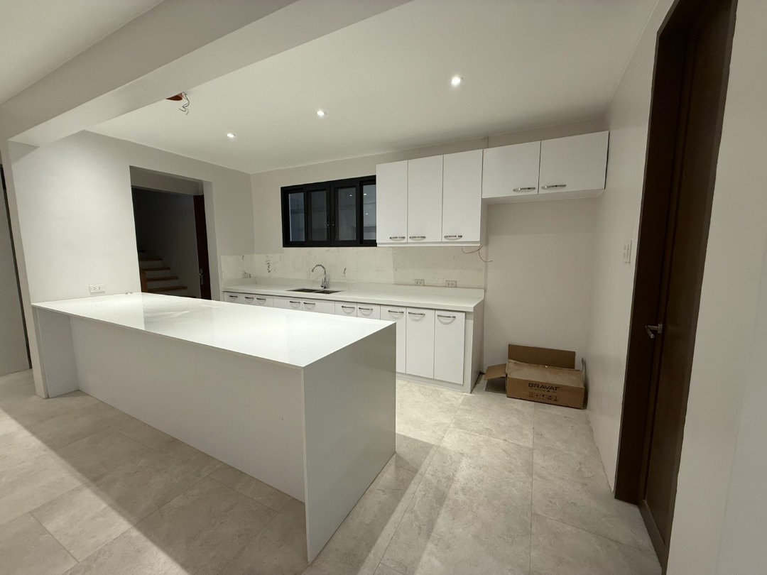(Category: ) located in . Submitted by cojrealty_1007 (Listing ID 1409886017, Image 1). Description: .